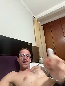 Lucasjandre online show from 05-16-26, 01:02
