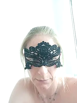 MelleEloa online show from 05-02-26, 12:10