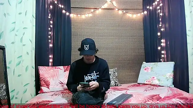 Snapshot of wild_duo777 chatting on 05-12-26, 01:25 wild duo777 online show from 05-12-26, 01:25
