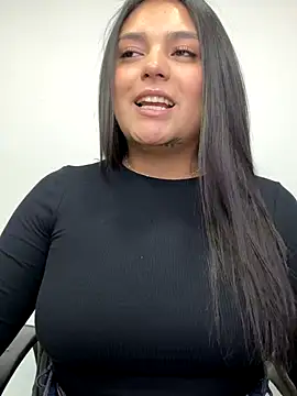 Snapshot of sofii_moretti chatting on 11-24-25, 09:03 sofii moretti online show from 11-24-25, 09:03