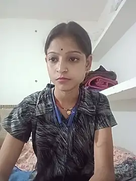 Mohnicute online show from 06-10-26, 06:07