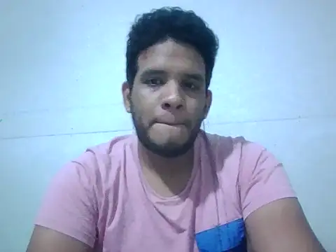 Snapshot of josecamsex27 chatting on 11-14-25, 04:11 josecamsex27 online show from 11-14-25, 04:11