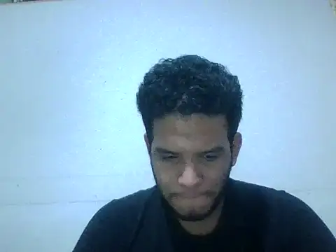 Snapshot of josecamsex27 chatting on 11-19-25, 02:06 josecamsex27 online show from 11-19-25, 02:06