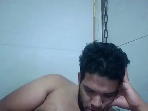 Snapshot of josecamsex27 chatting on 11-24-25, 03:56 josecamsex27 online show from 11-24-25, 03:56