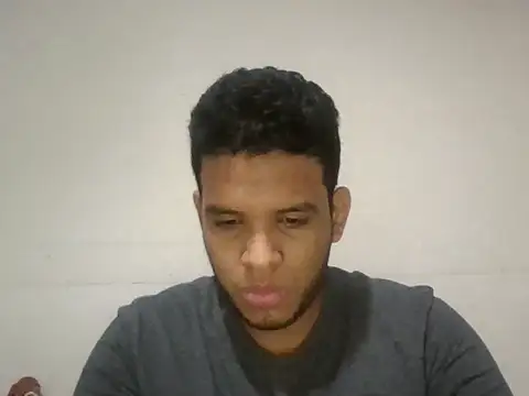 Snapshot of josecamsex27 chatting on 12-17-25, 02:50 josecamsex27 online show from 12-17-25, 02:50