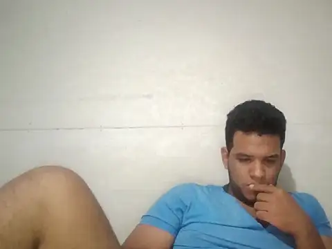 Snapshot of josecamsex27 chatting on 12-19-25, 04:25 josecamsex27 online show from 12-19-25, 04:25