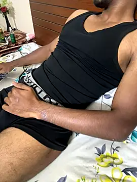 Snapshot of secret-boy12 chatting on 11-14-25, 10:58 secret-boy12 online show from 11-14-25, 10:58