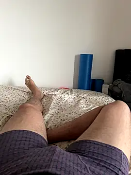 Snapshot of tinydock chatting on 11-12-25, 02:28 tinydock online show from 11-12-25, 02:28