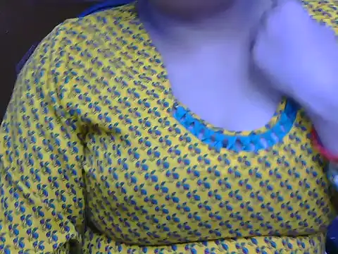 meera hotty online show from 11-11-25, 10:04