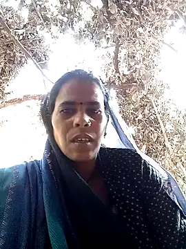 Snapshot of Neetujk chatting on 12-05-25, 07:28 Neetujk online show from 12-05-25, 07:28