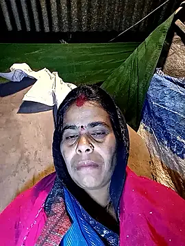 Snapshot of Neetujk chatting on 12-05-25, 07:32 Neetujk online show from 12-05-25, 07:32