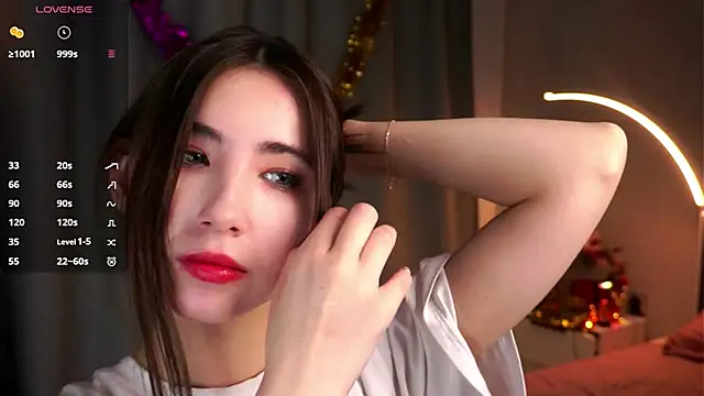 NanceeWestaway online show from 01-06-26, 06:11