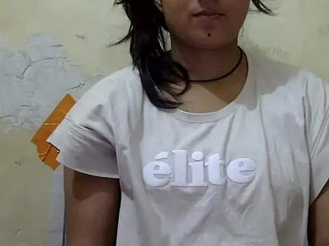 Anika Singh online show from 05-06-26, 04:23