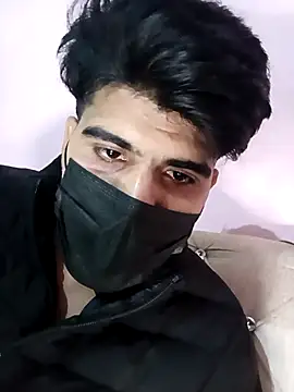 hotyyyyjonny online show from 12-17-25, 06:58