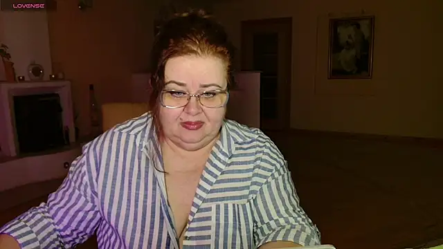 Snapshot of Natali-Gucci chatting on 04-26-26, 05:54 Natali-Gucci online show from 04-26-26, 05:54