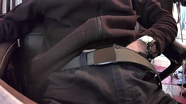 Chrisatmiami online show from 11-21-25, 01:43