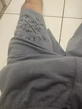 Snapshot of WhiteMascarado chatting on 12-16-25, 09:42 WhiteMascarado online show from 12-16-25, 09:42