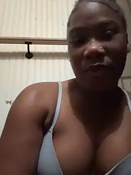 Issa smooch online show from 11-11-25, 11:05