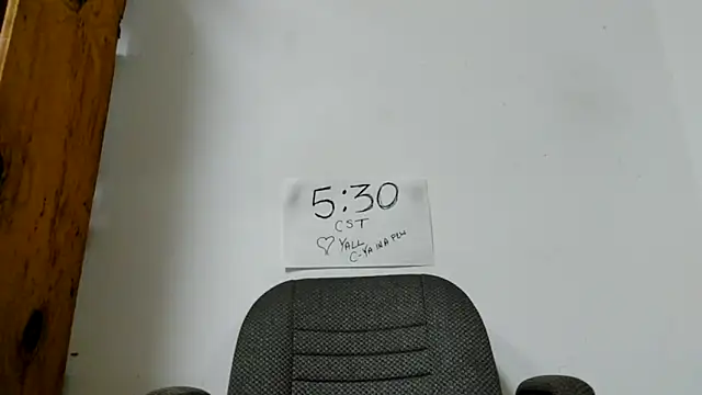 Snapshot of VendedLunching chatting on 02-07-26, 10:57 VendedLunching online show from 02-07-26, 10:57