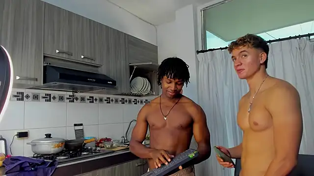 Snapshot of Nolan_joness chatting on 11-25-25, 04:07 Nolan joness online show from 11-25-25, 04:07