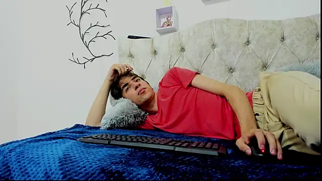 TerryGrace online show from 11-12-25, 07:46