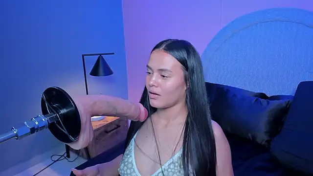 Sara rhoades online show from 03-12-26, 07:42