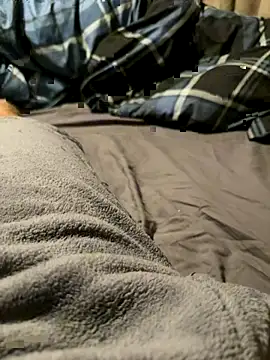 Snapshot of Blancmystro chatting on 11-11-25, 08:31 Blancmystro online show from 11-11-25, 08:31