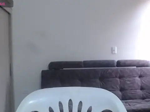 Alexander Halls online show from 11-27-25, 04:20