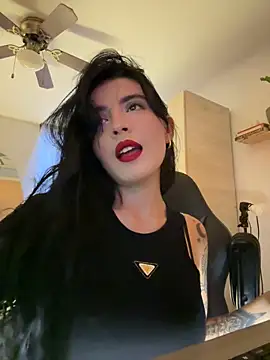 Snapshot of Cristal_Cerati_ chatting on 05-19-26, 10:49 Cristal Cerati online show from 05-19-26, 10:49