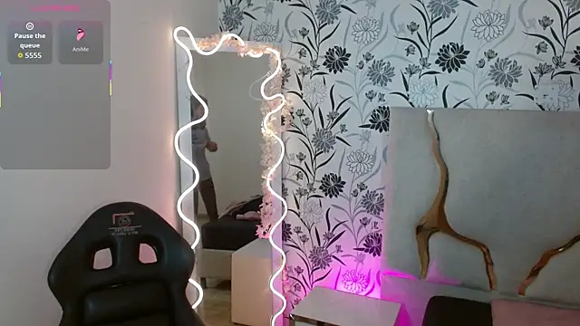 Snapshot of Joselyn_tay chatting on 12-16-25, 11:48 Joselyn tay online show from 12-16-25, 11:48