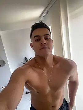 Mason bennet online show from 04-15-26, 03:30