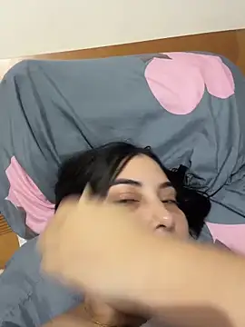 Anna Bitch Disgusting online show from 04-17-26, 02:25