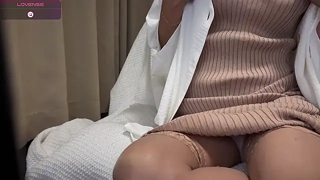 Snapshot of Kyouka_wife chatting on 11-18-25, 09:14 Kyouka wife online show from 11-18-25, 09:14