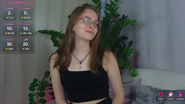 MadisonSmitt online show from 11-27-25, 05:09