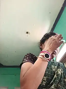 Pushpa hotty online show from 05-18-26, 03:35
