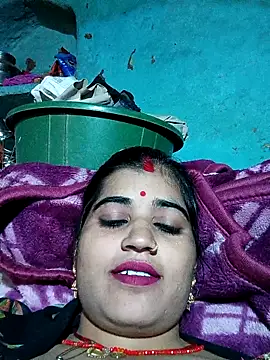 Snapshot of Hot_kamla chatting on 11-16-25, 07:47 Hot kamla online show from 11-16-25, 07:47