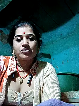 Snapshot of Hot_kamla chatting on 11-22-25, 12:20 Hot kamla online show from 11-22-25, 12:20