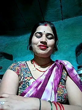 Hot kamla online show from 02-14-26, 03:31