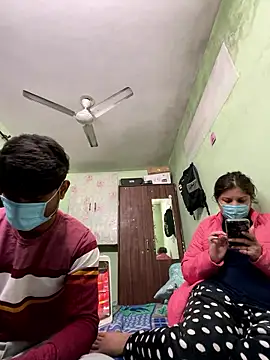 Cute hotzara online show from 01-12-26, 05:01