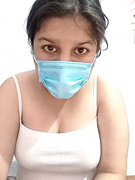 Snapshot of Cute_hotzara chatting on 05-08-26, 05:46 Cute hotzara online show from 05-08-26, 05:46