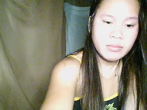 mia kittykitty online show from 11-13-25, 06:18