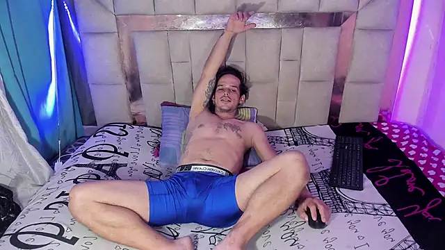 Snapshot of Sexybigjefffx chatting on 11-16-25, 11:21 Sexybigjefffx online show from 11-16-25, 11:21