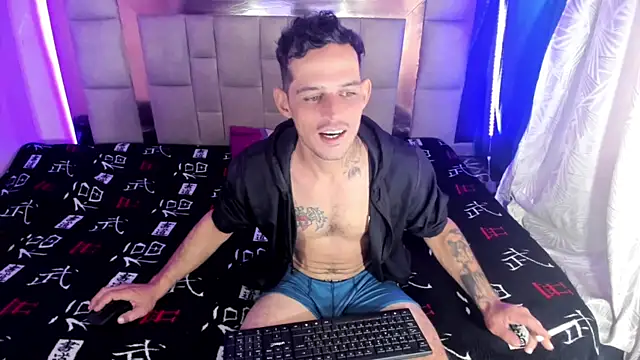 Snapshot of Sexybigjefffx chatting on 11-28-25, 05:04 Sexybigjefffx online show from 11-28-25, 05:04