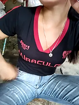 gugu0022 online show from 04-16-26, 11:51