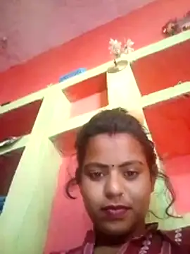 Kiranti hot online show from 11-13-25, 05:50