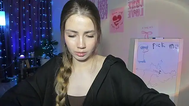 Aurora Glow21 online show from 03-21-26, 12:21