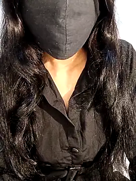 Snapshot of Angelic_Princess chatting on 11-22-25, 04:44 Angelic Princess online show from 11-22-25, 04:44