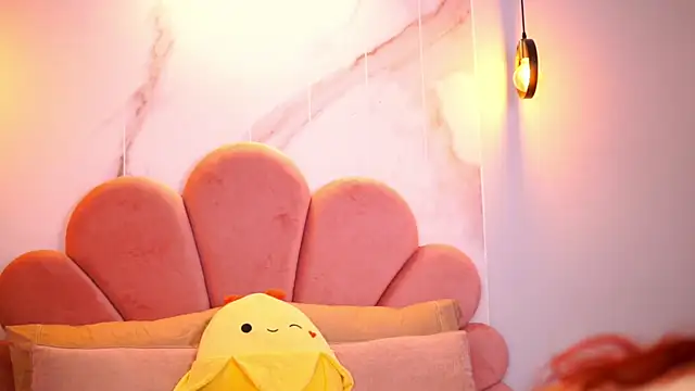 Snapshot of Scarlett_Veyra chatting on 01-09-26, 05:43 Scarlett Veyra online show from 01-09-26, 05:43