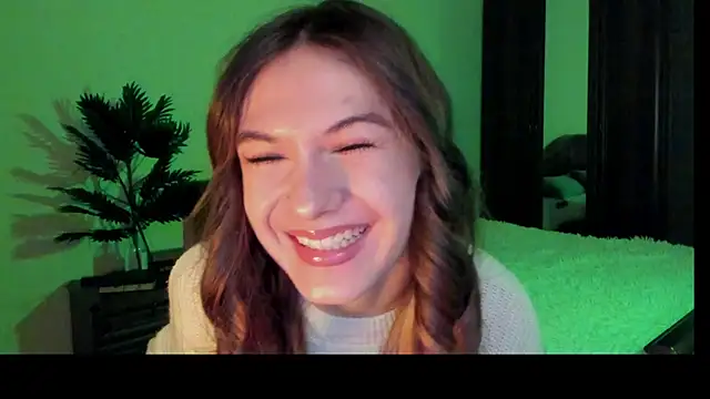 Snapshot of luna_lust_212 chatting on 01-08-26, 05:32 luna lust 212 online show from 01-08-26, 05:32