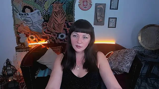 RosaliReed online show from 11-14-25, 10:58